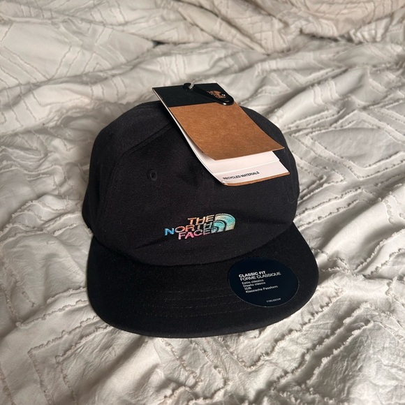 THE NORTH FACE 5 PANEL 66 HAT pride - Picture 3 of 6